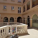 Apartament 34m In The Heart Of Saint-Tropez
